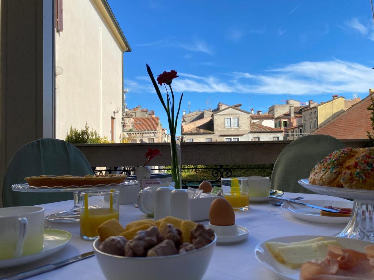 Casa Di Carlo Goldoni - Dimora Storica Acomodação com café da manhã Chioggia Exterior foto