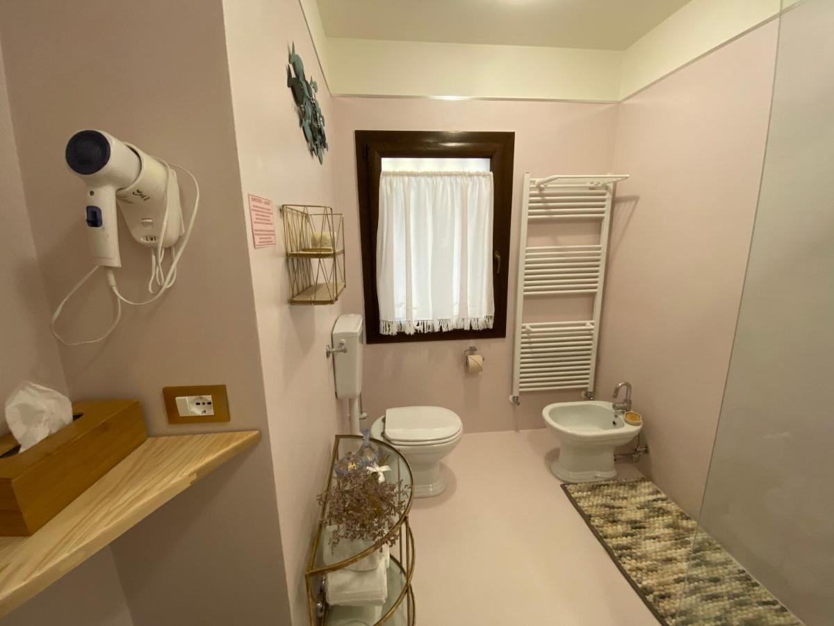 Casa Di Carlo Goldoni - Dimora Storica Acomodação com café da manhã Chioggia Exterior foto