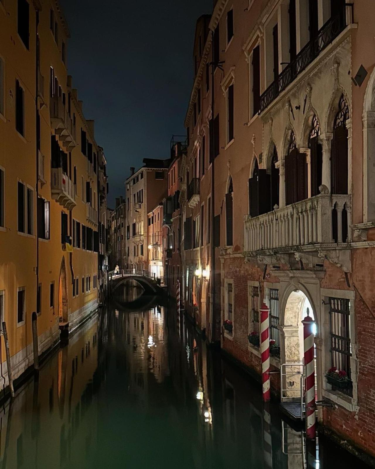 Casa Di Carlo Goldoni - Dimora Storica Acomodação com café da manhã Chioggia Exterior foto