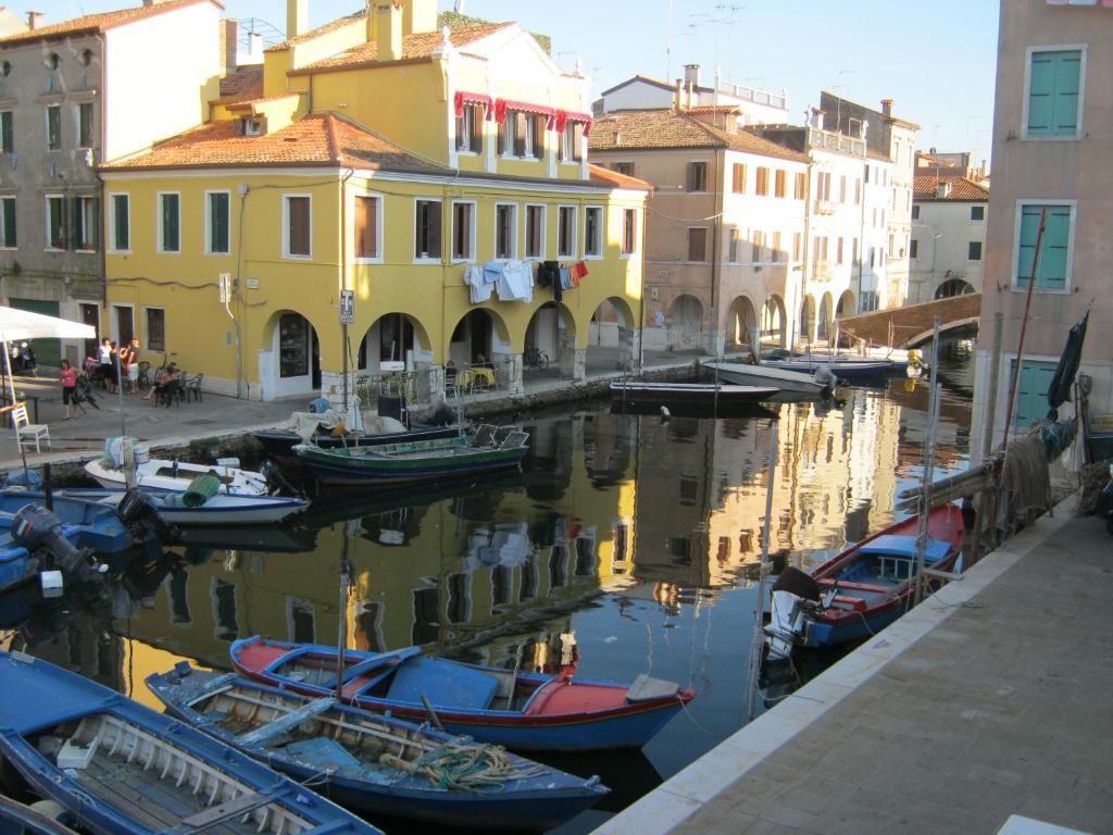 Casa Di Carlo Goldoni - Dimora Storica Acomodação com café da manhã Chioggia Exterior foto